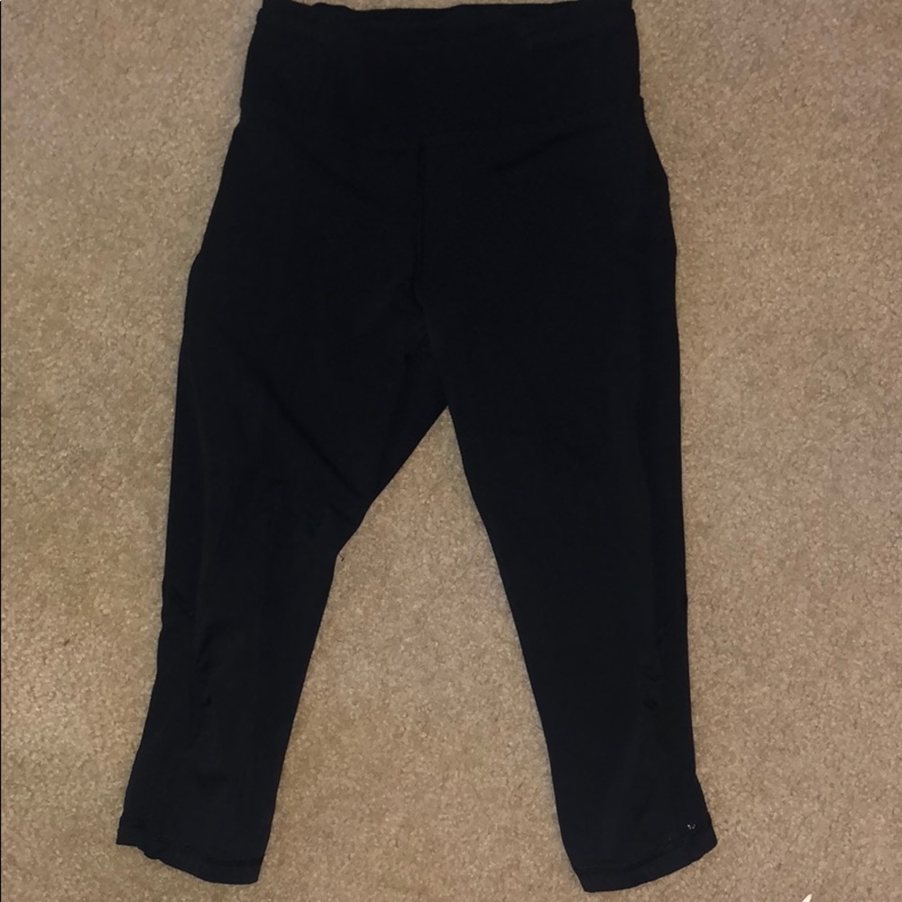 lululemon crops